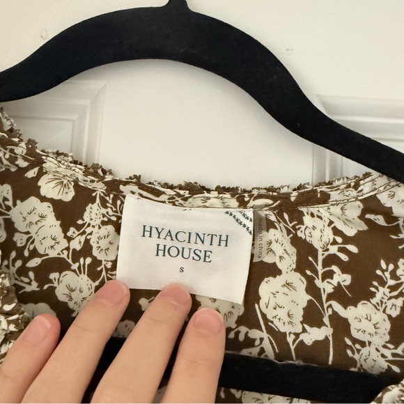 Tuckernuck HYACINTH HOUSE Olive Floral Renee Ruffle Mini Dress - Picture 8 of 9